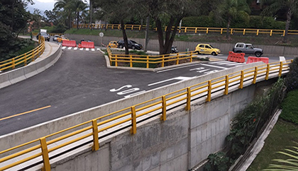 PProlongación de la Carerra 37 A, hasta la vía Las Palmas